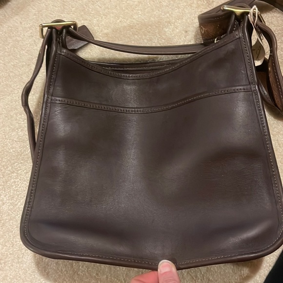 Authentic Coach handbag - Picture 1 of 8